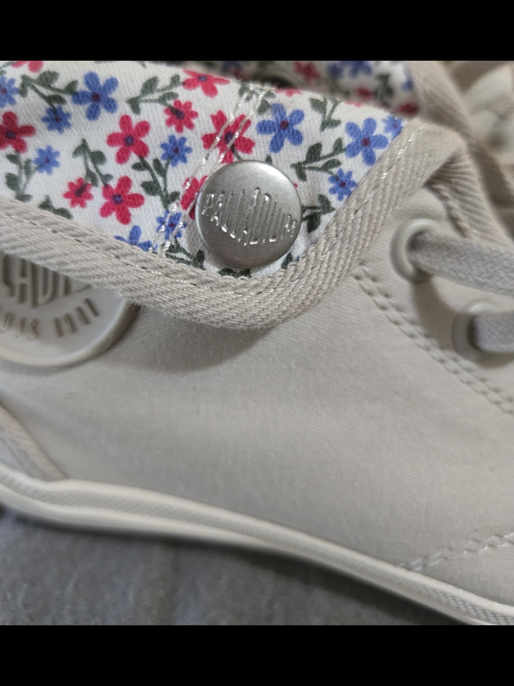 Palladium Women's Canvas Mid Top Sneakers Gray Floral Lining Lace Up Size 6.5 - Picture 4 of 8